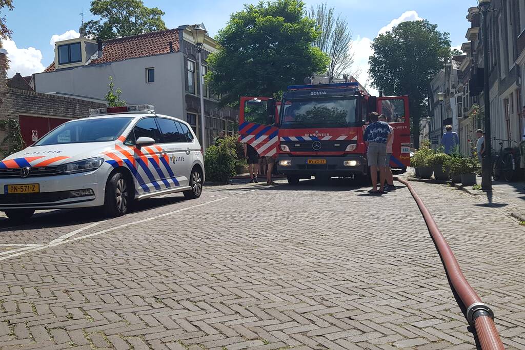 Brand in woning boven winkel