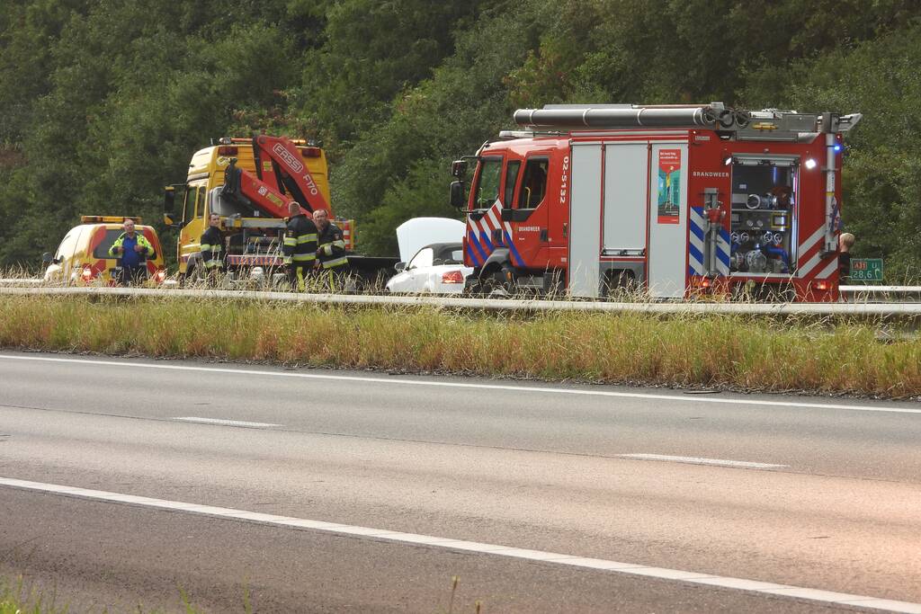 Autobrand blijkt pechgeval op snelweg