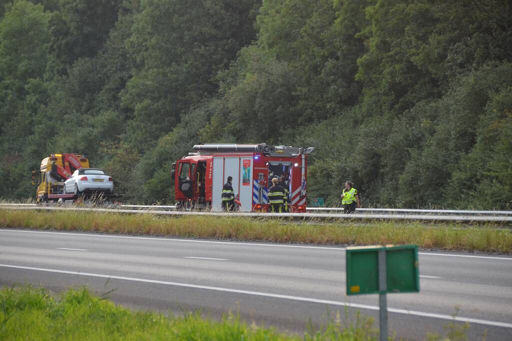 Autobrand blijkt pechgeval op snelweg