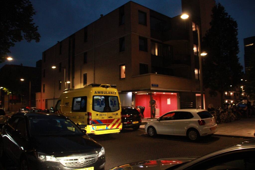 Steekpartij in flatwoning