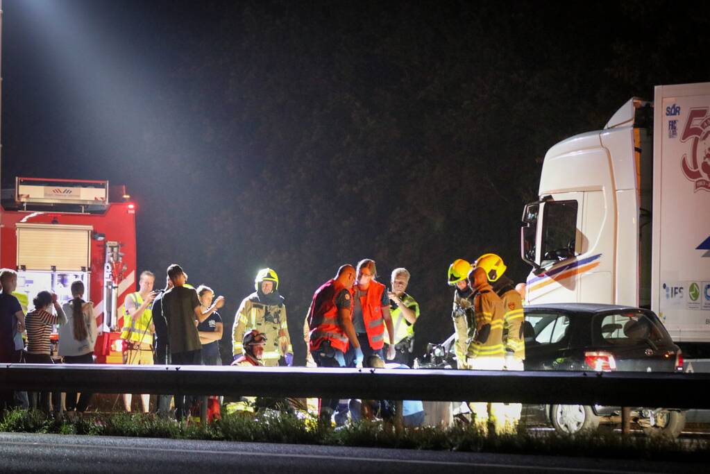 Snelweg afgesloten na ongeval