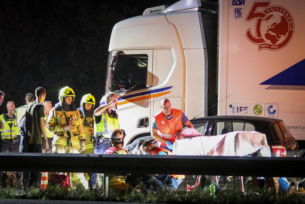 Snelweg afgesloten na ongeval