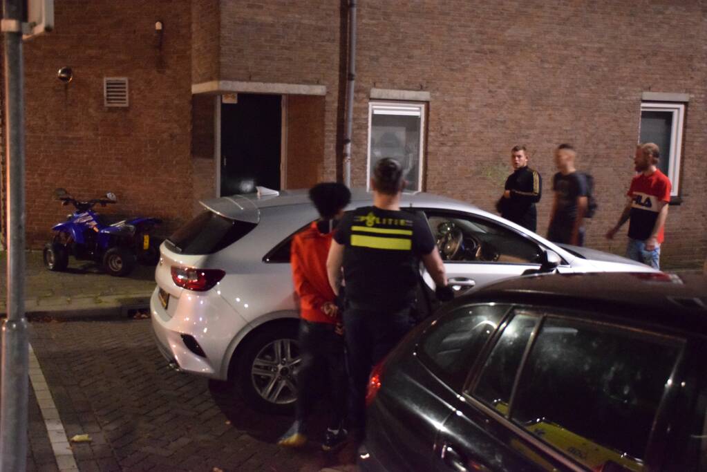 Arrestatie en gewonde na diefstal van telefoon