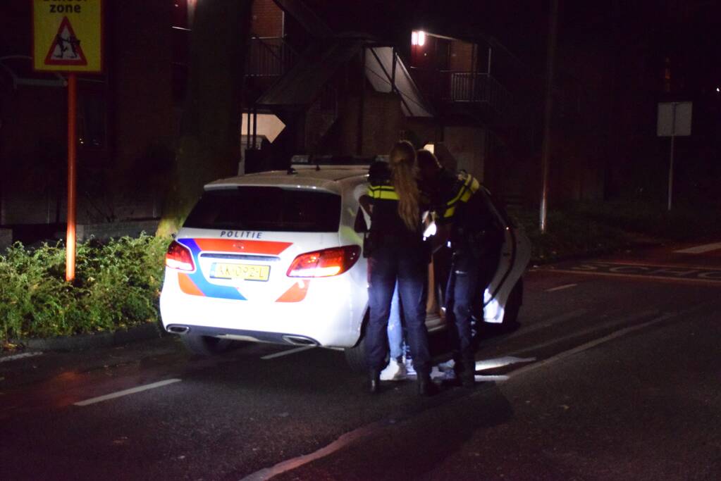 Arrestatie en gewonde na diefstal van telefoon