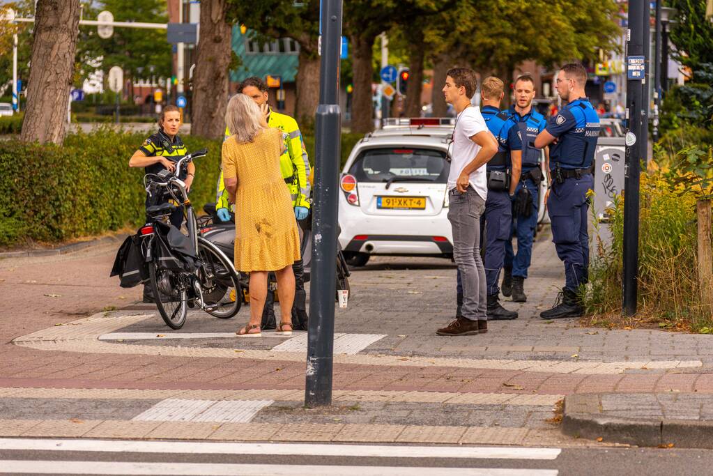E-bikester gewond na botsing met brommerrijder