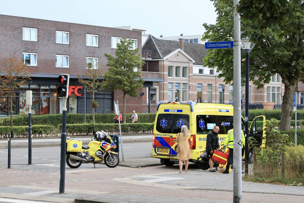 E-bikester gewond na botsing met brommerrijder