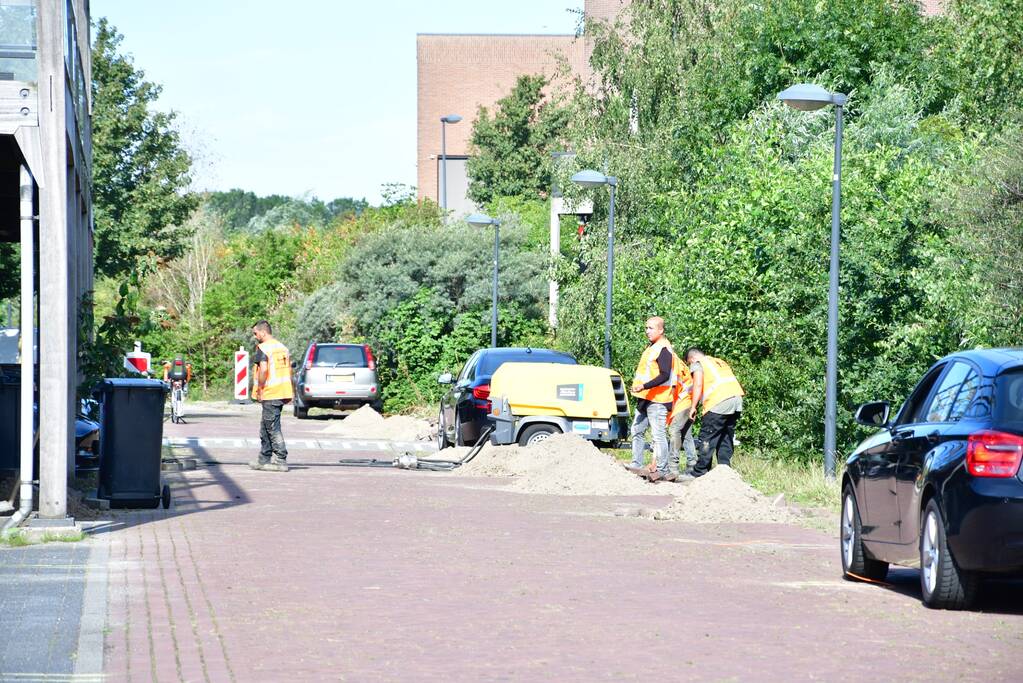 Gasleiding geraakt bij wegwerkzaamheden