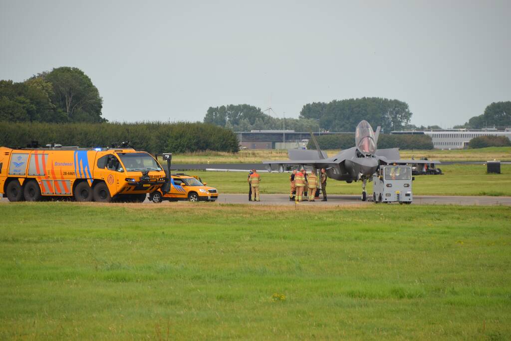 F35-straaljager maakt noodlanding