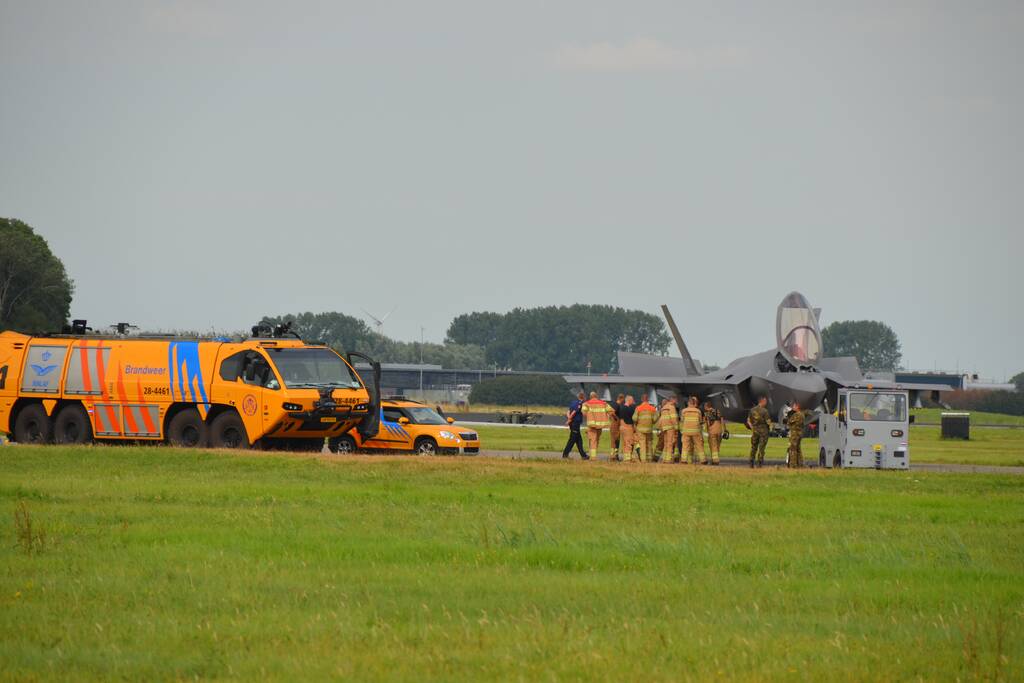 F35-straaljager maakt noodlanding