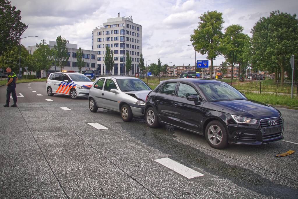 Kop-staartbotsing voor verkeerslicht
