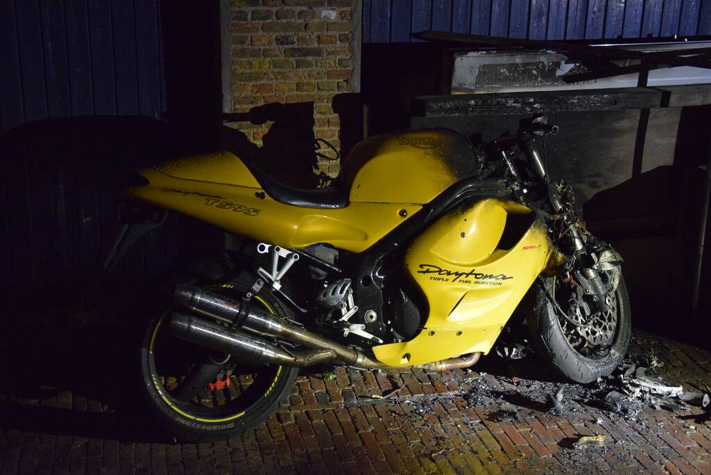 Flinke schade aan motor door brand