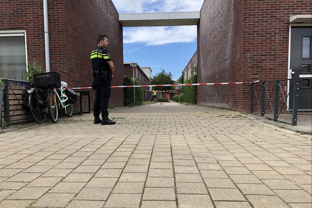 Gewonde bij mogelijke steekpartij in Vrijheidswijk