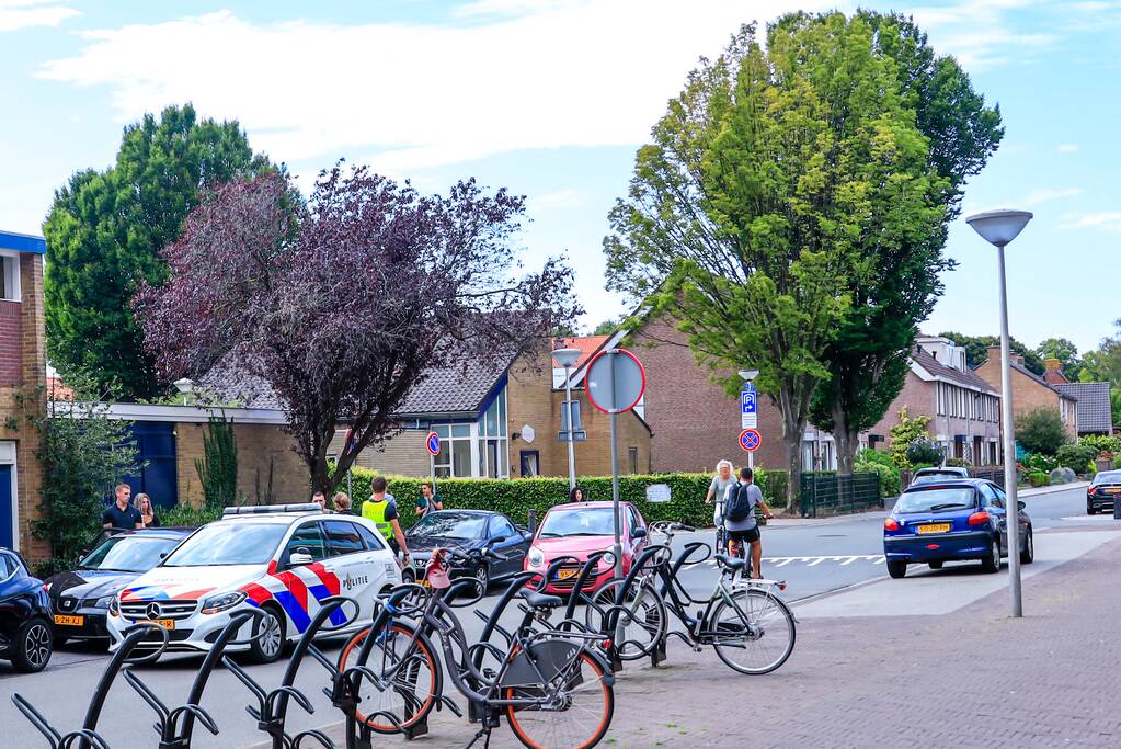 Vrouw aangereden door personenauto