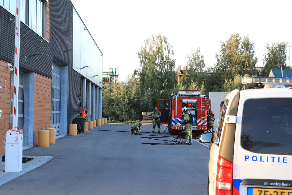 Brand in loods gemeentewerf