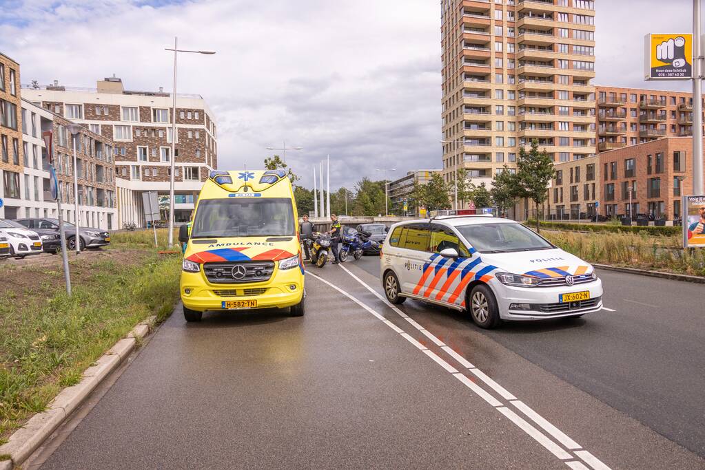 Motorrijders betrokken bij kop-staartbosting