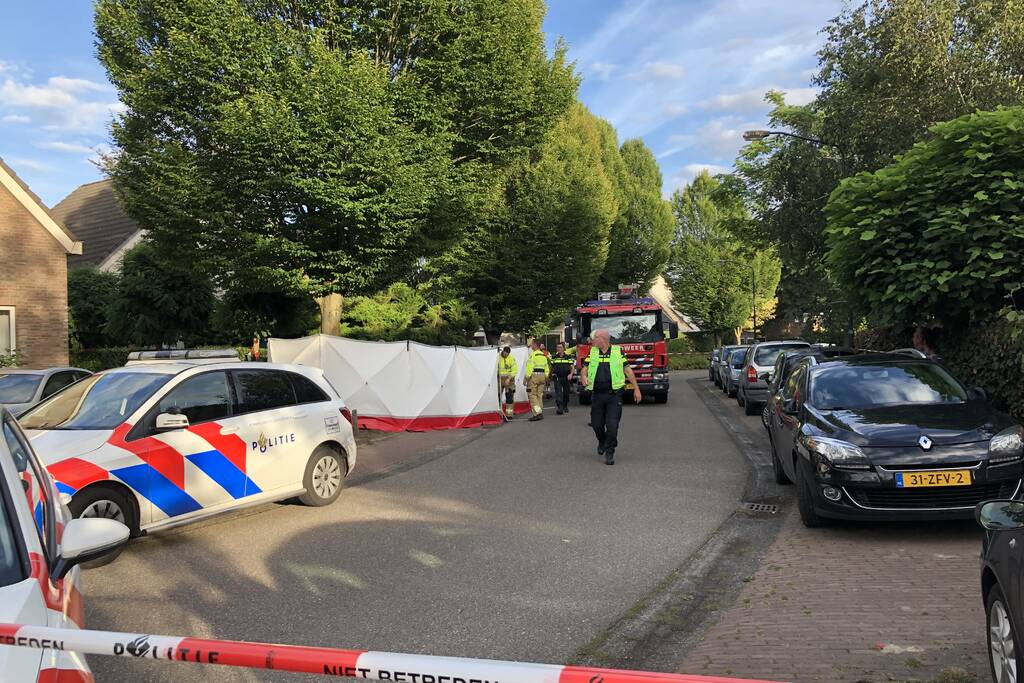 Overleden persoon aangetroffen in woning