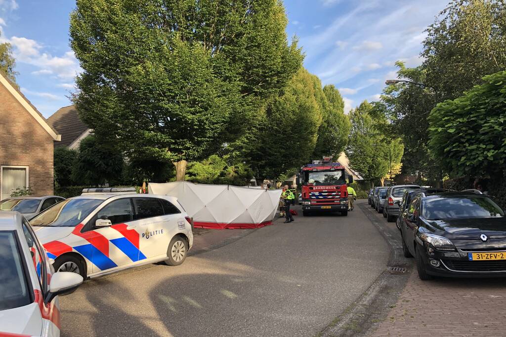 Overleden persoon aangetroffen in woning