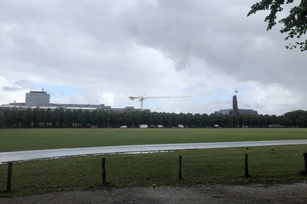 ME maakt zich klaar voor grote demonstratie tegen coronamaatregelen op Malieveld