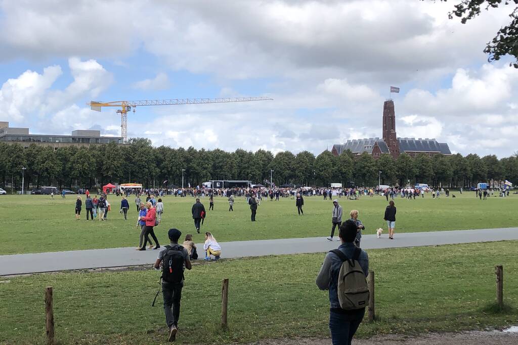ME maakt zich klaar voor grote demonstratie tegen coronamaatregelen op Malieveld