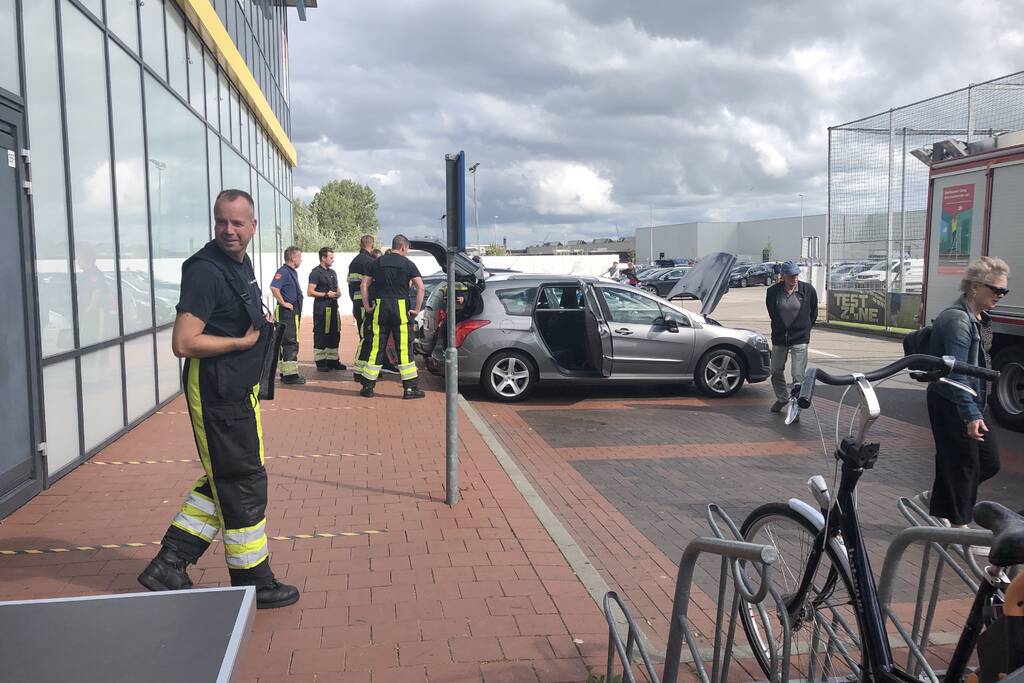 Autobrand in de kiem gesmoord