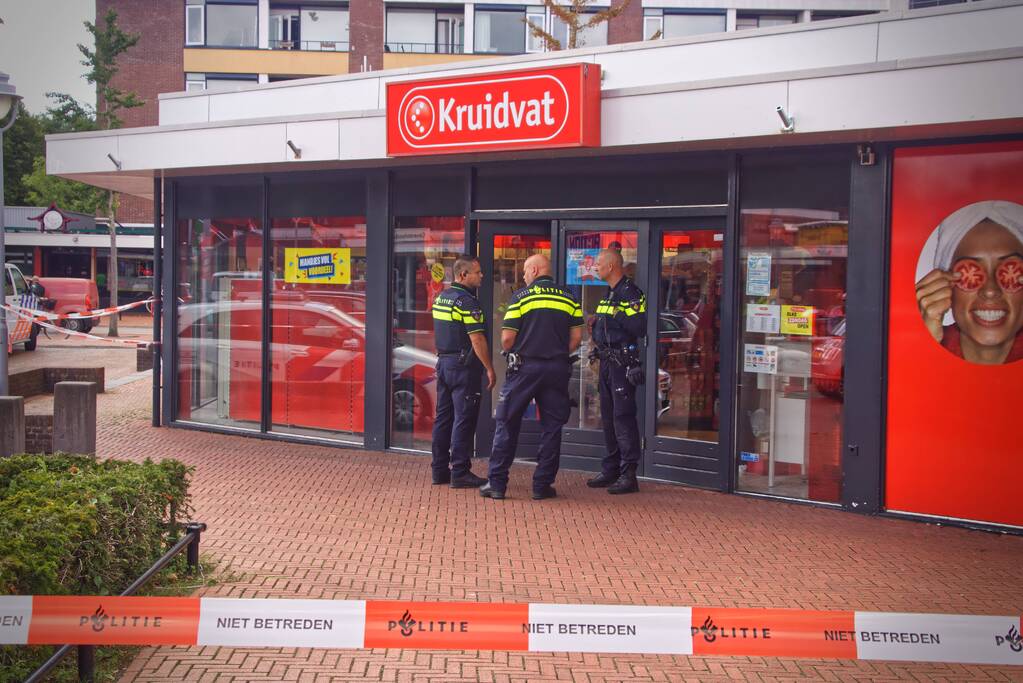 Verdachten slaan op de vlucht na overval Kruidvat