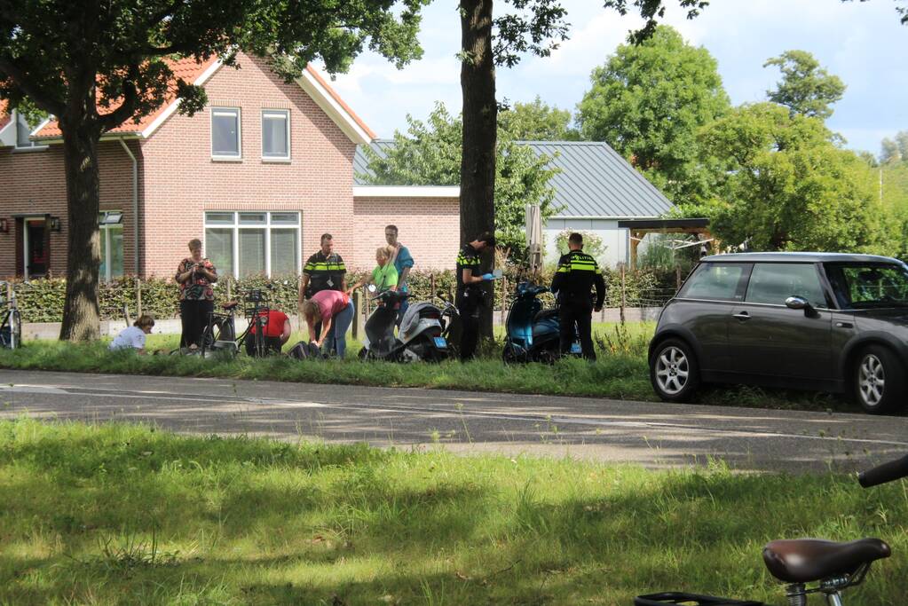 Fietsers gewond na botsing op fietspad