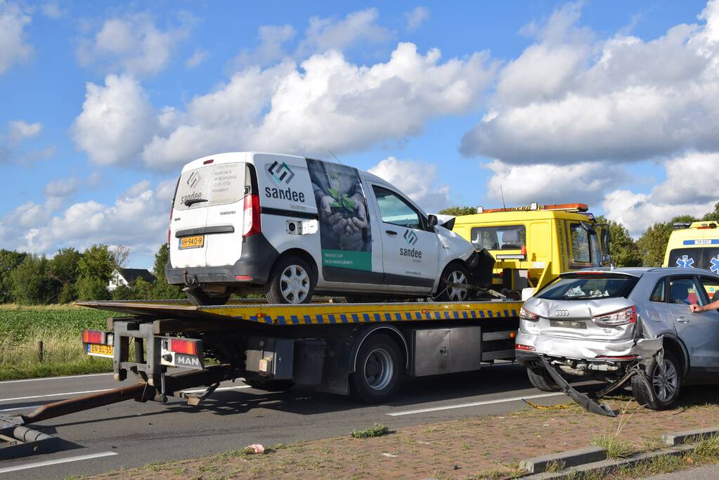 Gewonden bij ongeval met meerdere voertuigen