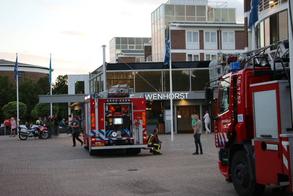 NH-hotel Leeuwenhorst ontruimd na brand in keuken