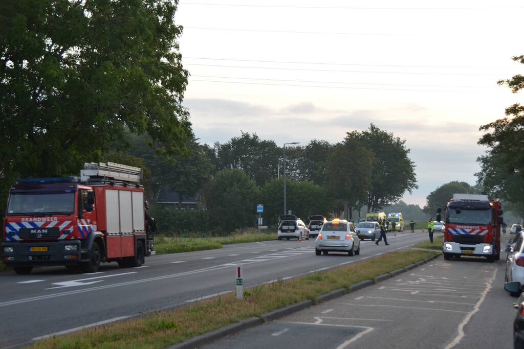 Auto op de kop, bestuurder spoorloos