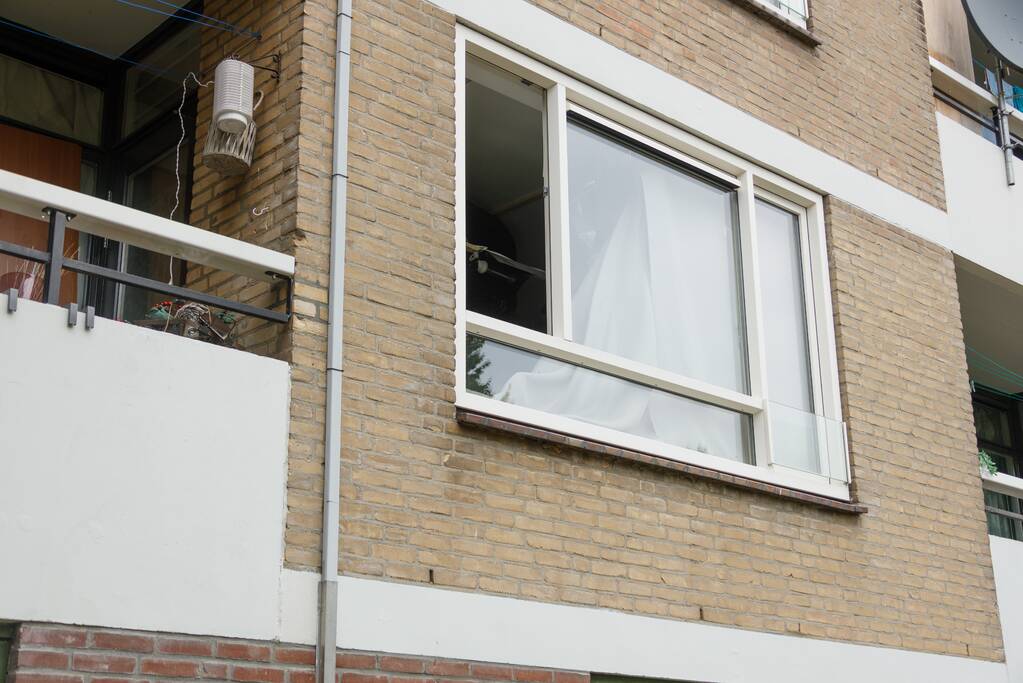 Hennepkwekerij aangetroffen in flatwoning