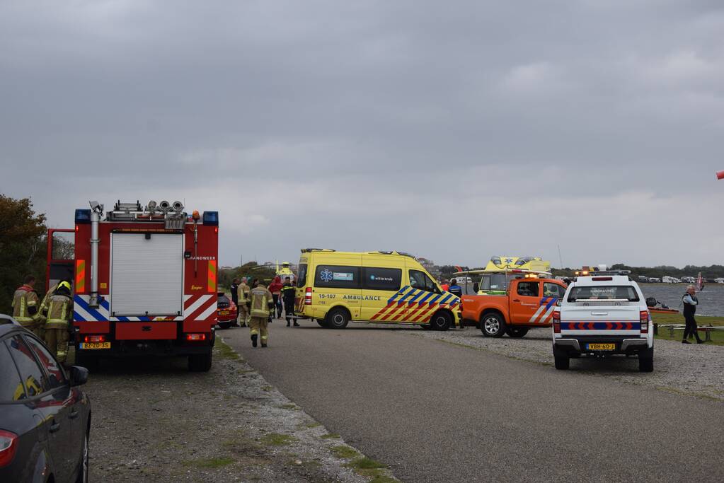 Surfer komt in problemen en overlijdt