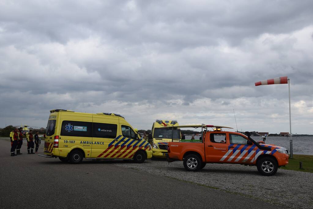 Surfer komt in problemen en overlijdt