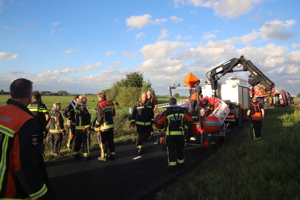 Zoekactie naar boeven in maisveld en water