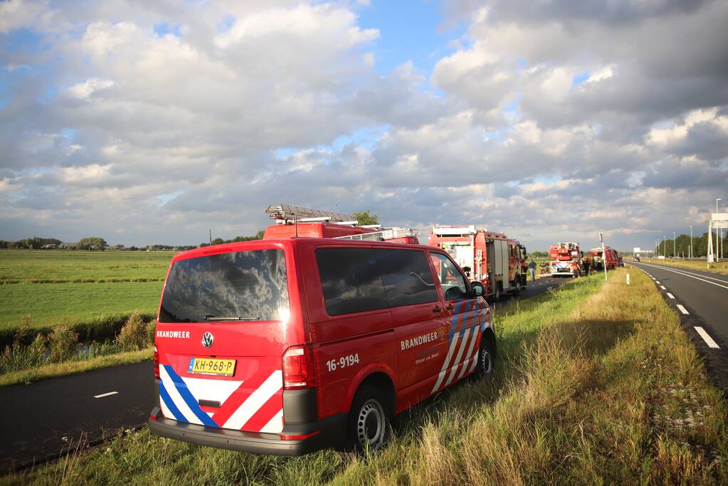 Zoekactie naar boeven in maisveld en water