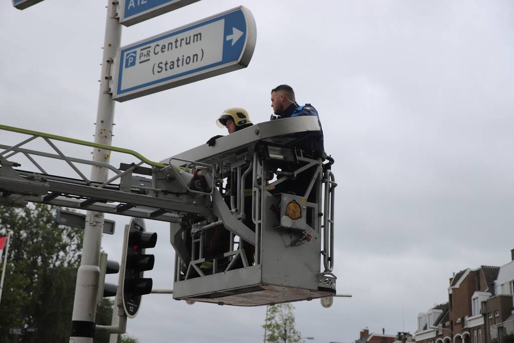 Loshangende bewegwijzeringsbord verwijderd bij storm Francis