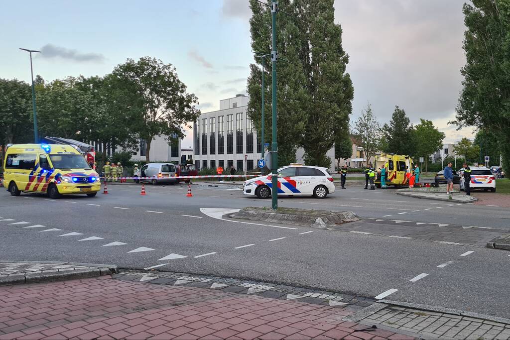Twee zwaargewonden bij ernstig verkeersongeval