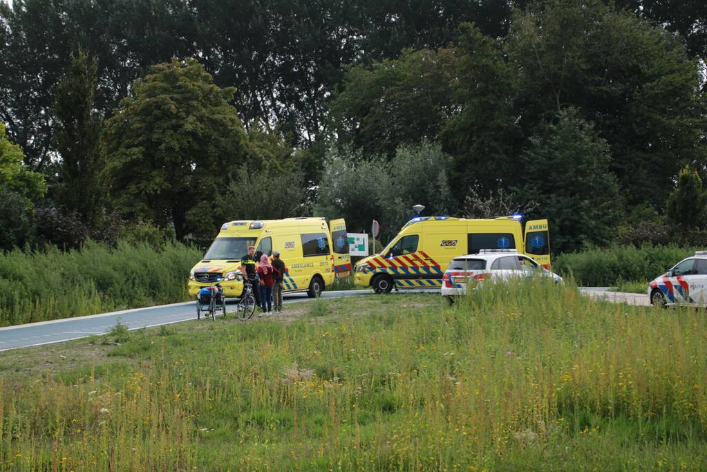 Traumahelikopter landt voor incident bij hoogspanningsmast