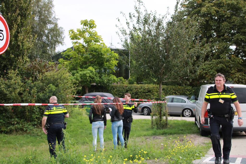 Traumahelikopter landt voor incident bij hoogspanningsmast