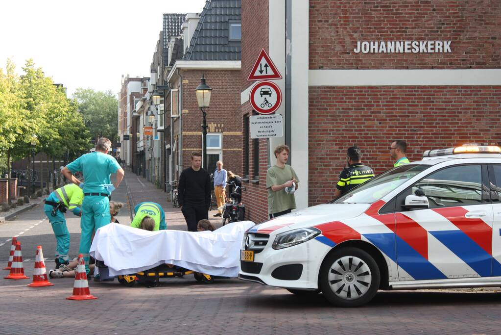 Fietsster gewond bij verkeersongeval