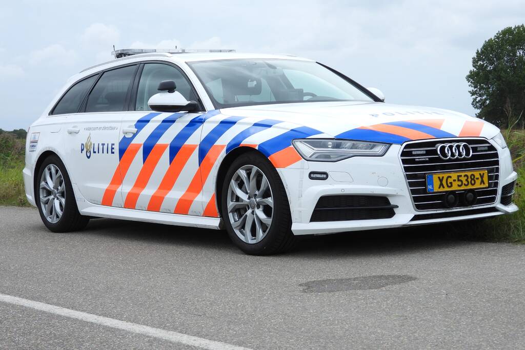 E-biker komt in botsing met grootpakpers