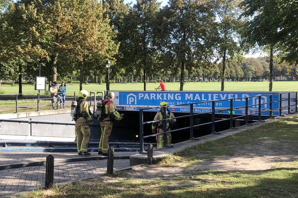 Brand in parkeergarage Malieveld