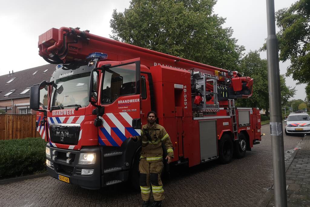 Dak verwoest na blikseminslag