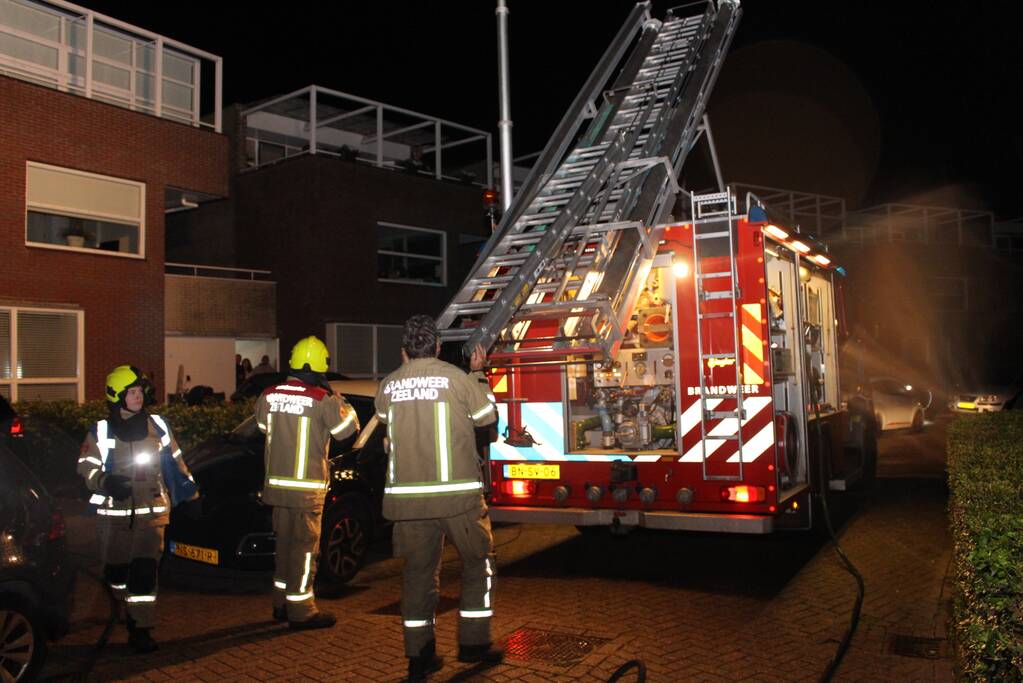 Tuinhuis brandt volledig uit