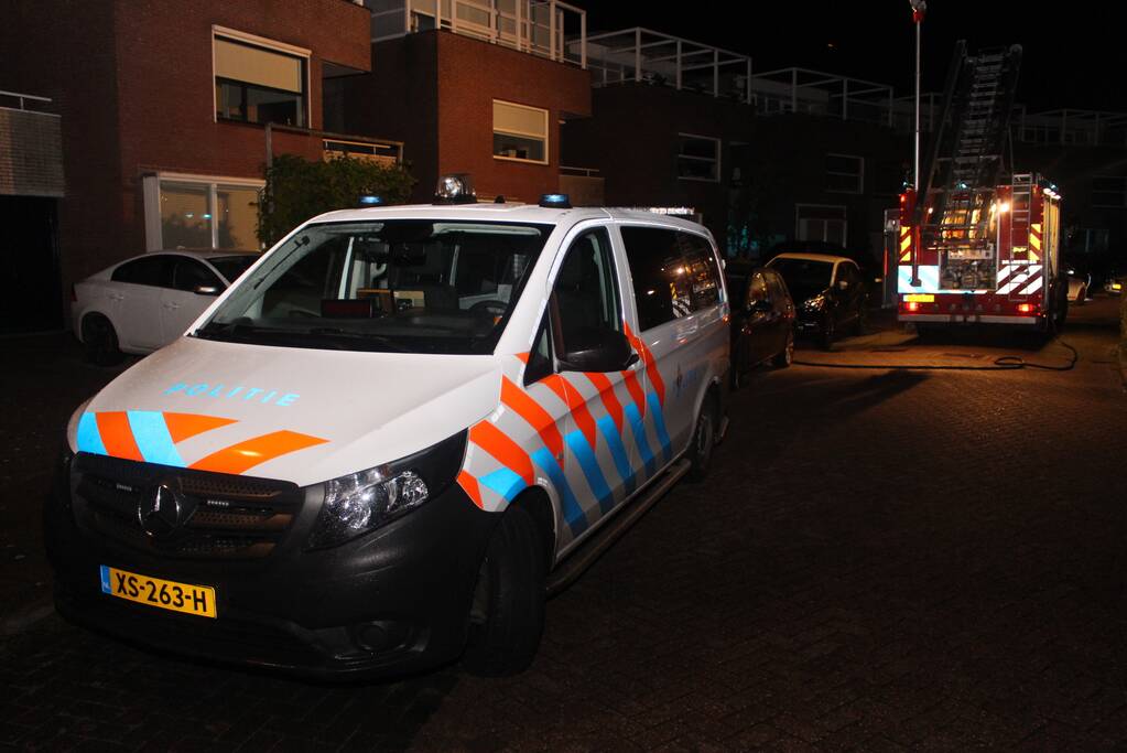 Tuinhuis brandt volledig uit