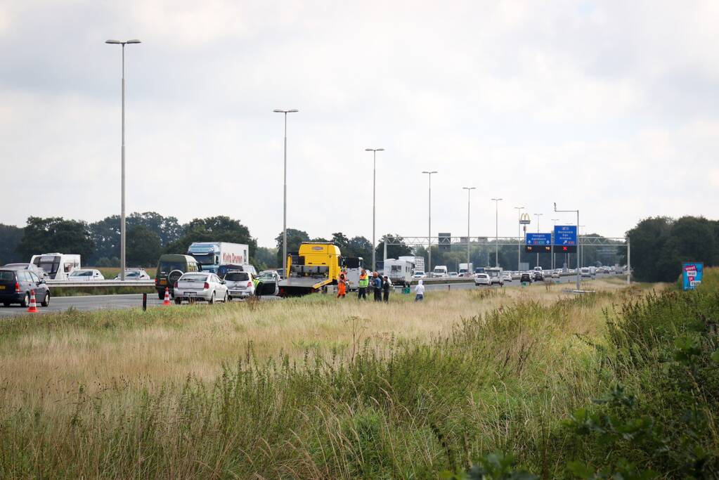 Wederomkop-staartbotsing op afrit A30
