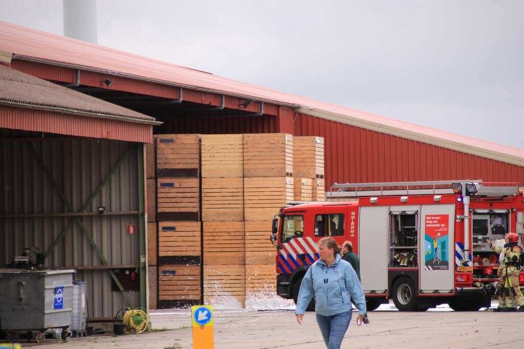 Grote brand in loods Van Andel Bio