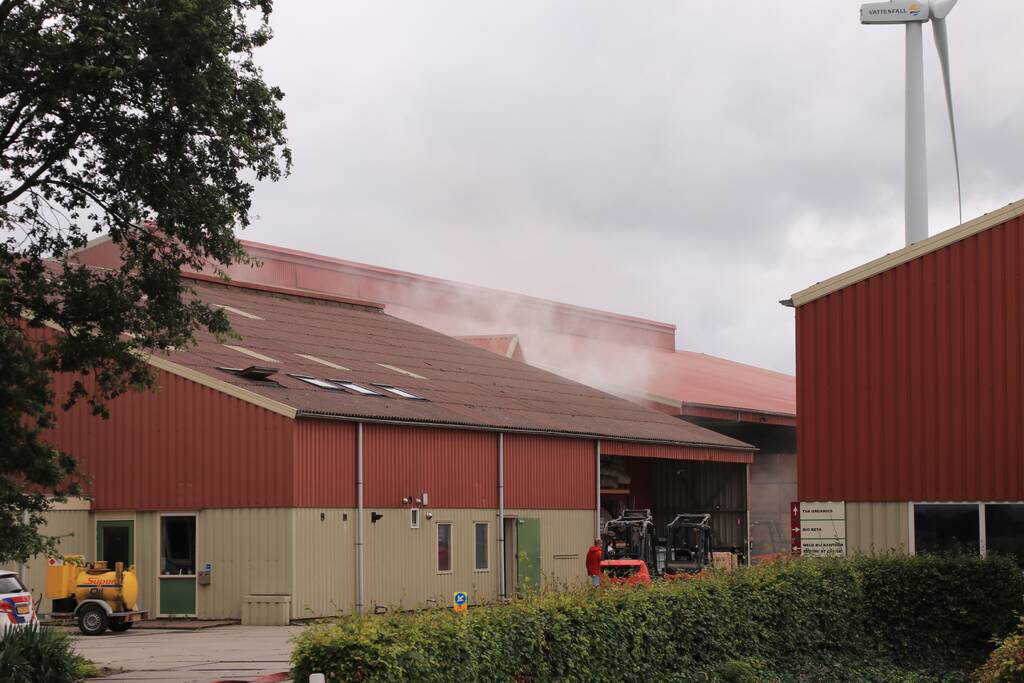 Grote brand in loods Van Andel Bio