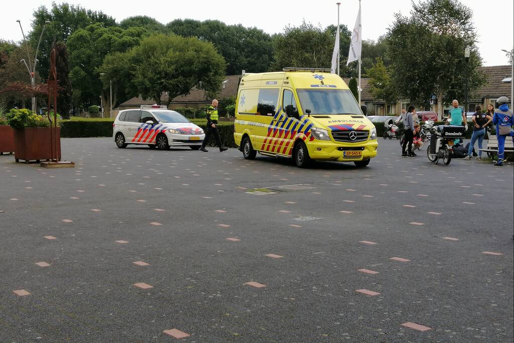 fietsster aangereden door maaltijdbezorger