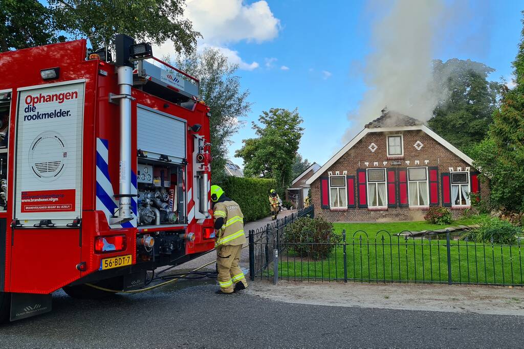 Veel rook bij brand in vrijstaande woning