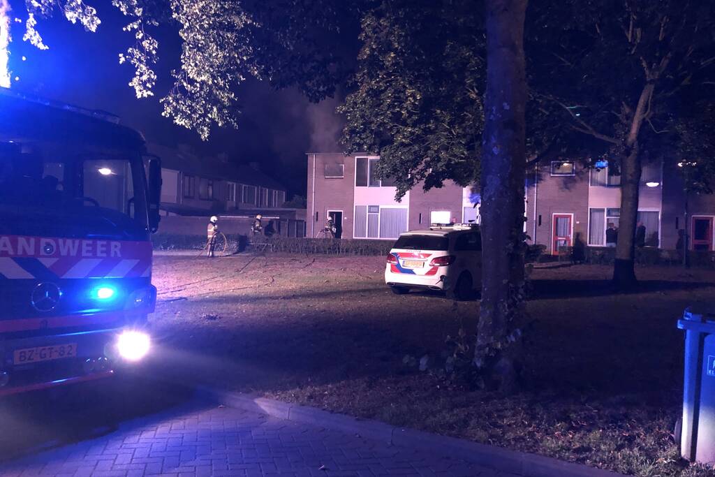Veel rook bij brand in woning